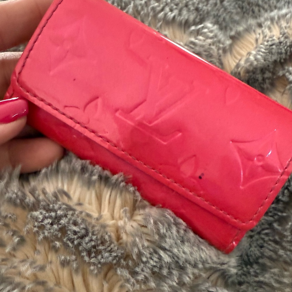 Louis Vuitton Pink Wallet Elegant Design